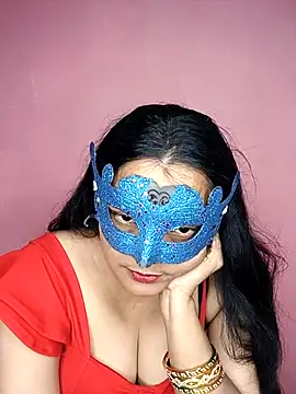 Snapshot of MEERAcle chatting on November 2025 11:11:01 AM MEERAcle online show from November 2025 11:11:01 AM