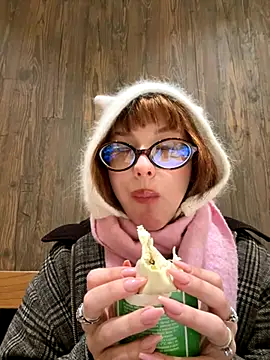 Only April online show from September 2025 11:59:01 AM