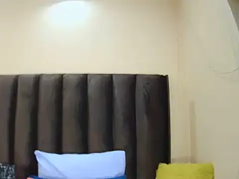 Snapshot of BigAssjuicy26 chatting on November 2025 05:13:01 PM BigAssjuicy26 online show from November 2025 05:13:01 PM