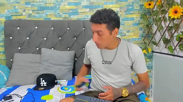 Snapshot of partdemonlatin666 chatting on October 2025 08:42:01 PM partdemonlatin666 online show from October 2025 08:42:01 PM