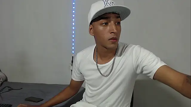 Snapshot of partdemonlatin666 chatting on October 2025 08:20:01 PM partdemonlatin666 online show from October 2025 08:20:01 PM