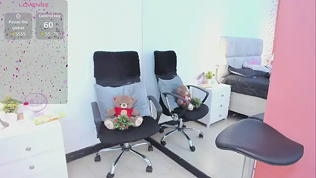 AbbySaennz online show from September 2025 03:22:02 PM