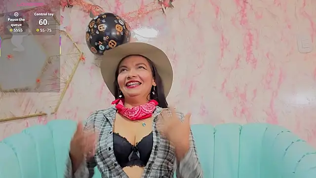 ValeriaJazz online show from October 2025 08:18:01 PM