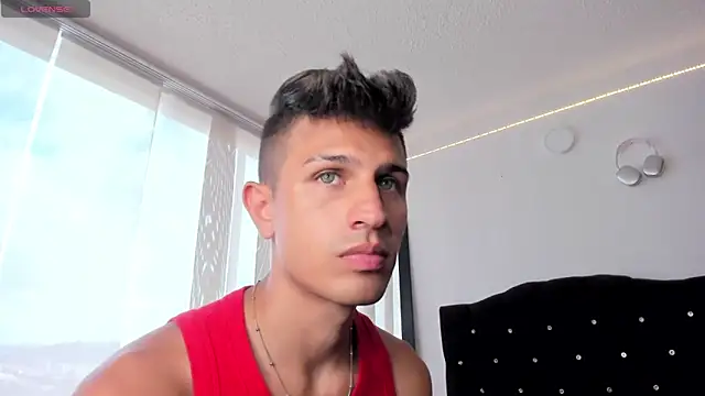 Snapshot of kevin_ahss chatting on October 2025 09:11:01 PM kevin ahss online show from October 2025 09:11:01 PM