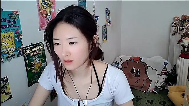 Moonlight-23 online show from September 2025 06:51:02 AM