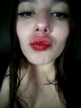 AriNights online show from September 2025 08:58:02 PM