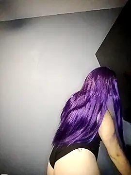 AriNights online show from October 2025 12:22:02 AM