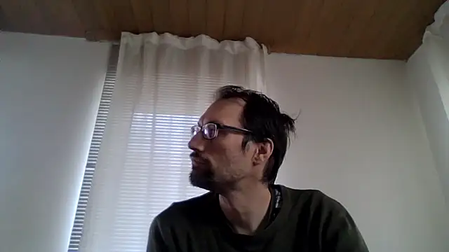 Snapshot of XLBarehengst chatting on September 2025 07:13:02 AM XLBarehengst online show from September 2025 07:13:02 AM