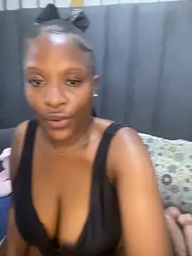 MrsMxx25 online show from October 2025 12:09:01 AM