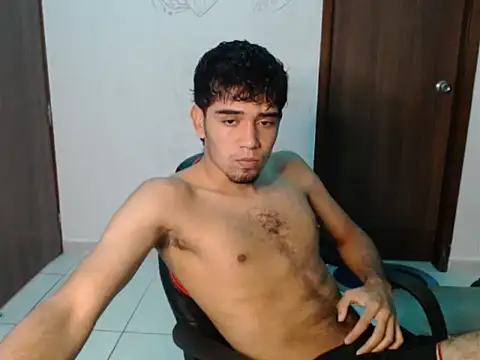 stiven 126  online show from November 2025 08:19:01 PM