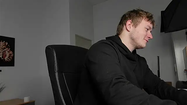 Richard Dullas online show from September 2025 05:45:02 AM