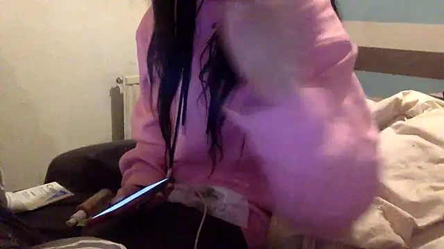 Snapshot of Bellababexox chatting on October 2025 06:53:01 PM Bellababexox online show from October 2025 06:53:01 PM