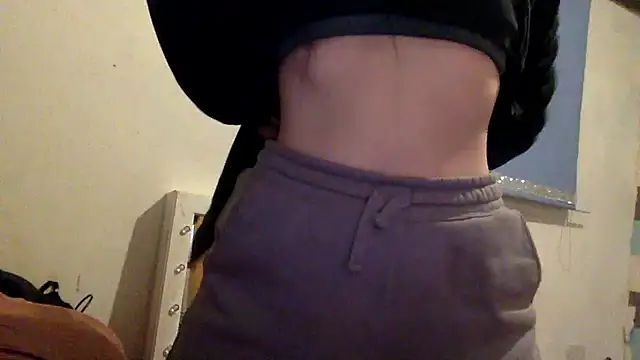 Snapshot of Bellababexox chatting on November 2025 06:02:01 AM Bellababexox online show from November 2025 06:02:01 AM