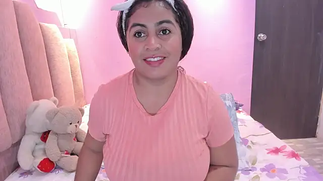 AndreaSweet2 online show from October 2025 07:55:01 PM