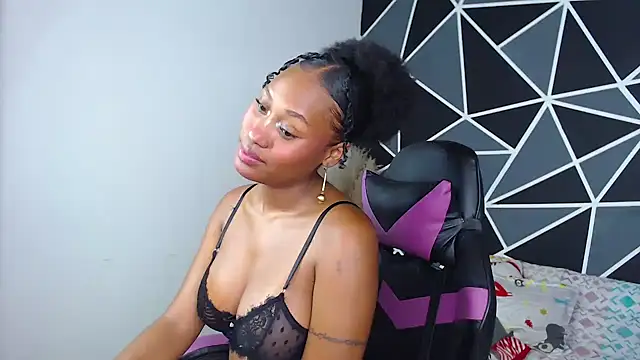 Snapshot of karol_the_warrior chatting on October 2025 07:24:01 PM karol the warrior online show from October 2025 07:24:01 PM