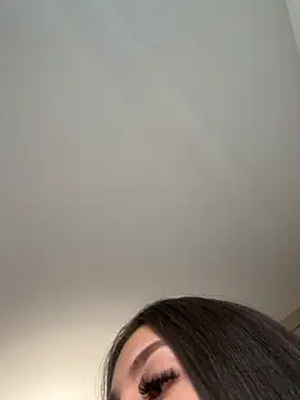 Mavii  online show from October 2025 03:54:01 PM