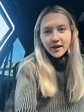 EmilyMood online show from September 2025 04:12:02 AM