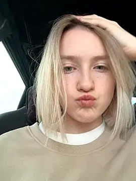 EmilyMood online show from September 2025 02:56:02 AM