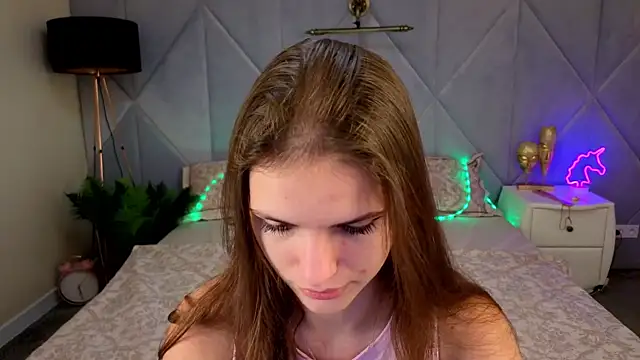 PussyOnLuck online show from October 2025 06:36:02 AM