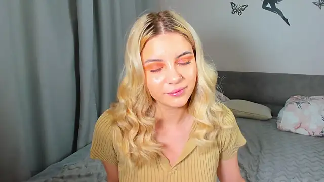 BlissBoardley online show from October 2025 06:14:01 AM