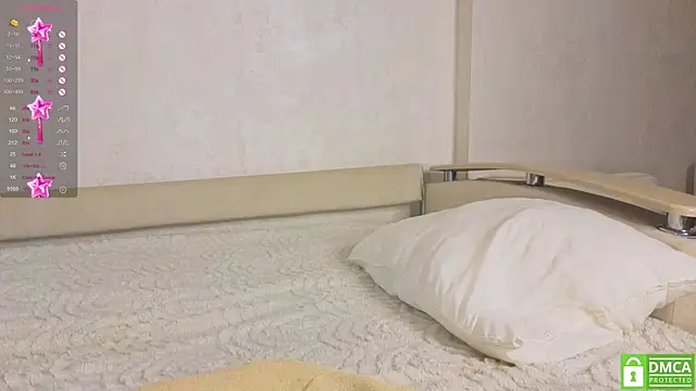 KittenFang online show from October 2025 06:40:02 PM