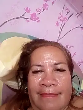 Snapshot of vickyhot1966 chatting on November 2025 09:33:01 AM vickyhot1966 online show from November 2025 09:33:01 AM