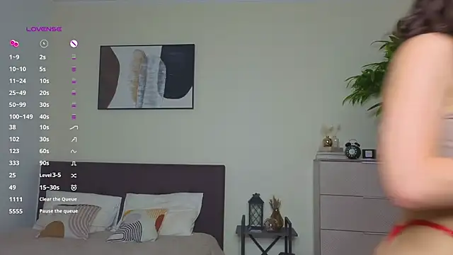 MimiLolll online show from October 2025 06:38:02 PM