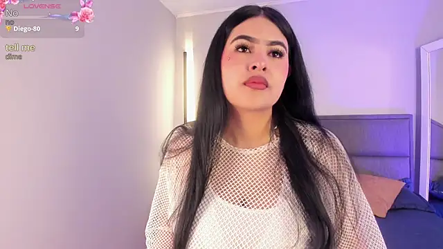 Emma  clark  online show from September 2025 12:38:02 PM