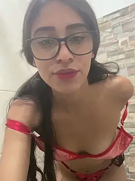 MiaRossel online show from September 2025 12:05:02 PM