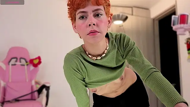 colette e online show from October 2025 01:25:01 AM