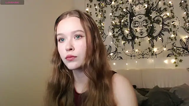 MandyMils online show from October 2025 03:33:02 PM