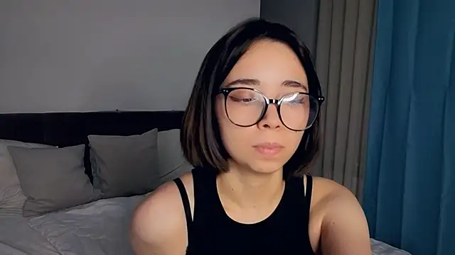 Snapshot of FeliceCatlett chatting on September 2025 03:44:02 PM FeliceCatlett online show from September 2025 03:44:02 PM