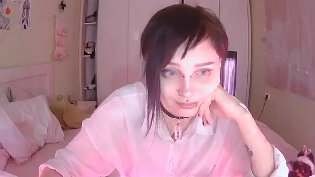 SineKiraReal online show from October 2025 11:54:02 AM