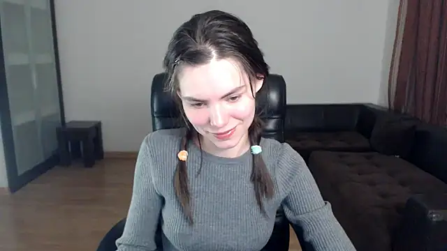 AmelieReve online show from September 2025 04:34:02 PM