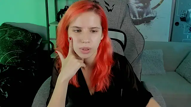 Snapshot of NitaNihil chatting on October 2025 06:52:02 PM NitaNihil online show from October 2025 06:52:02 PM