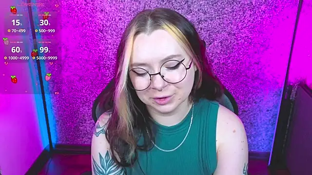 SadPotato  online show from September 2025 10:16:02 AM