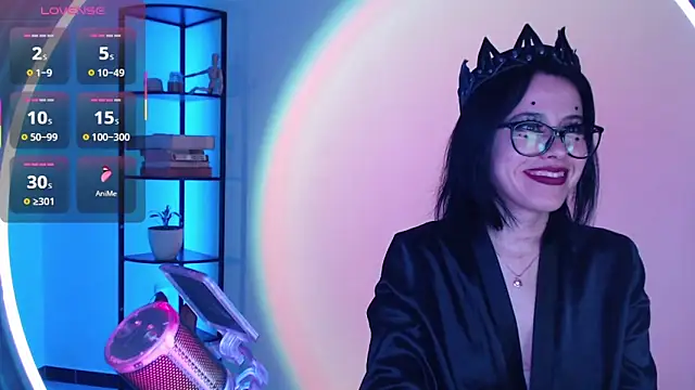 Snapshot of girldom chatting on October 2025 04:08:02 AM girldom online show from October 2025 04:08:02 AM