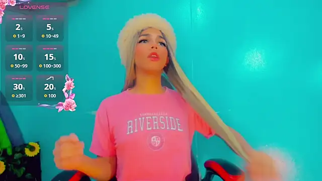 Snapshot of Britany_montiel chatting on November 2025 07:12:01 PM Britany montiel online show from November 2025 07:12:01 PM