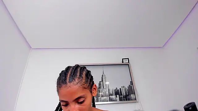 sarah ashbourne online show from September 2025 12:09:01 PM