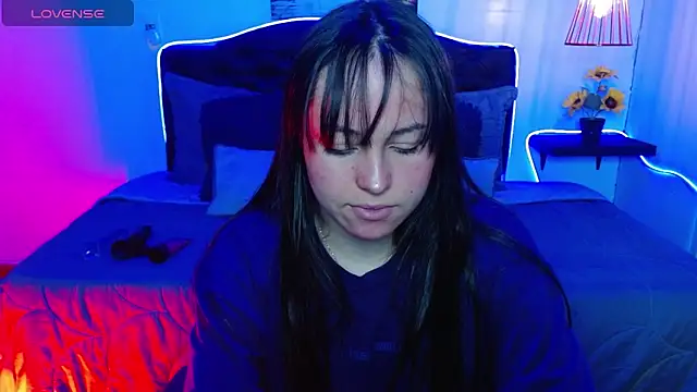 Eymmy 24 online show from September 2025 02:37:02 AM