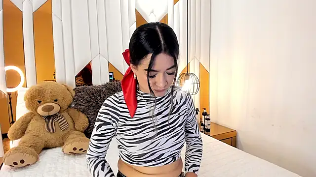 ValeriaPrado online show from October 2025 11:31:01 PM