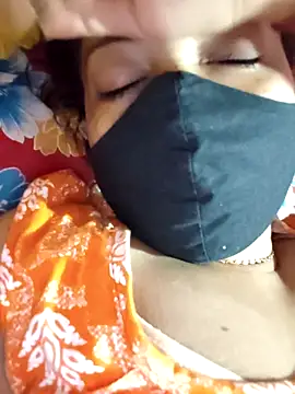 Magic-heart1 online show from October 2025 07:11:01 PM