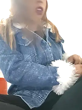 Magic-heart1 online show from November 2025 10:43:01 PM