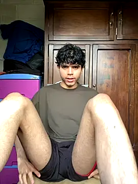 Snapshot of Axel-Mejia chatting on November 2025 07:36:02 PM Axel-Mejia online show from November 2025 07:36:02 PM