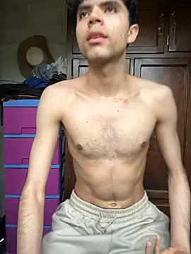 Snapshot of Axel-Mejia chatting on December 2025 07:32:01 PM Axel-Mejia online show from December 2025 07:32:01 PM