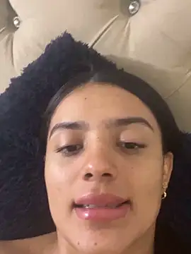 Snapshot of AnaaFaith_ chatting on September 2025 04:52:02 PM AnaaFaith online show from September 2025 04:52:02 PM