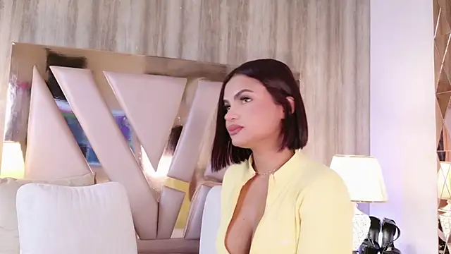 Snapshot of IrinaVelvet chatting on September 2025 04:45:02 PM IrinaVelvet online show from September 2025 04:45:02 PM