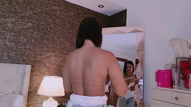 Snapshot of IrinaVelvet chatting on November 2025 04:41:01 PM IrinaVelvet online show from November 2025 04:41:01 PM