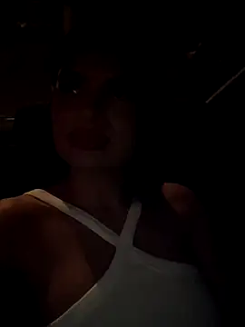 Snapshot of IrinaVelvet chatting on November 2025 11:05:02 PM IrinaVelvet online show from November 2025 11:05:02 PM