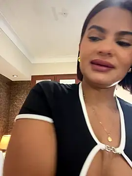 Snapshot of IrinaVelvet chatting on November 2025 04:51:01 PM IrinaVelvet online show from November 2025 04:51:01 PM